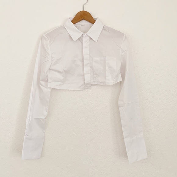 NEW Button Down Crop Top - Picture 6 of 9